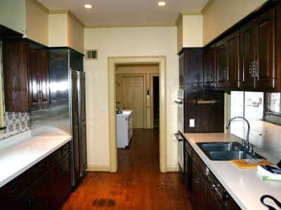 before photo of outdated kitchen in kenilworth il