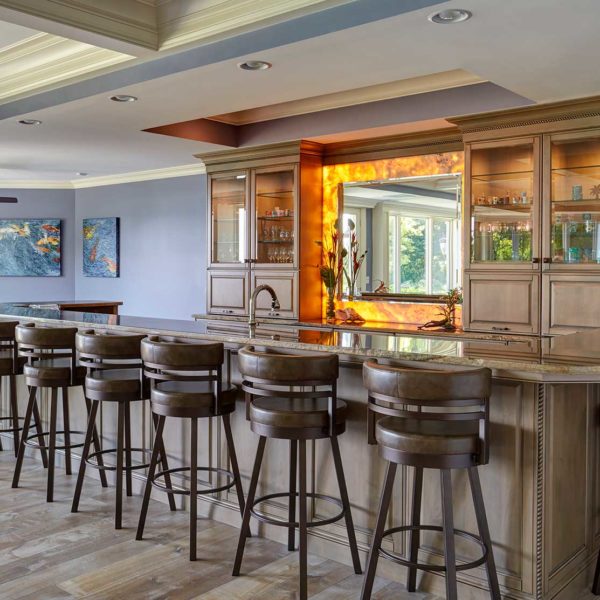 bar-backlit-onyx-backsplash bar-backlit-onyx-backsplash