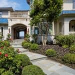 curved-bluestone-walkway-grand-entry