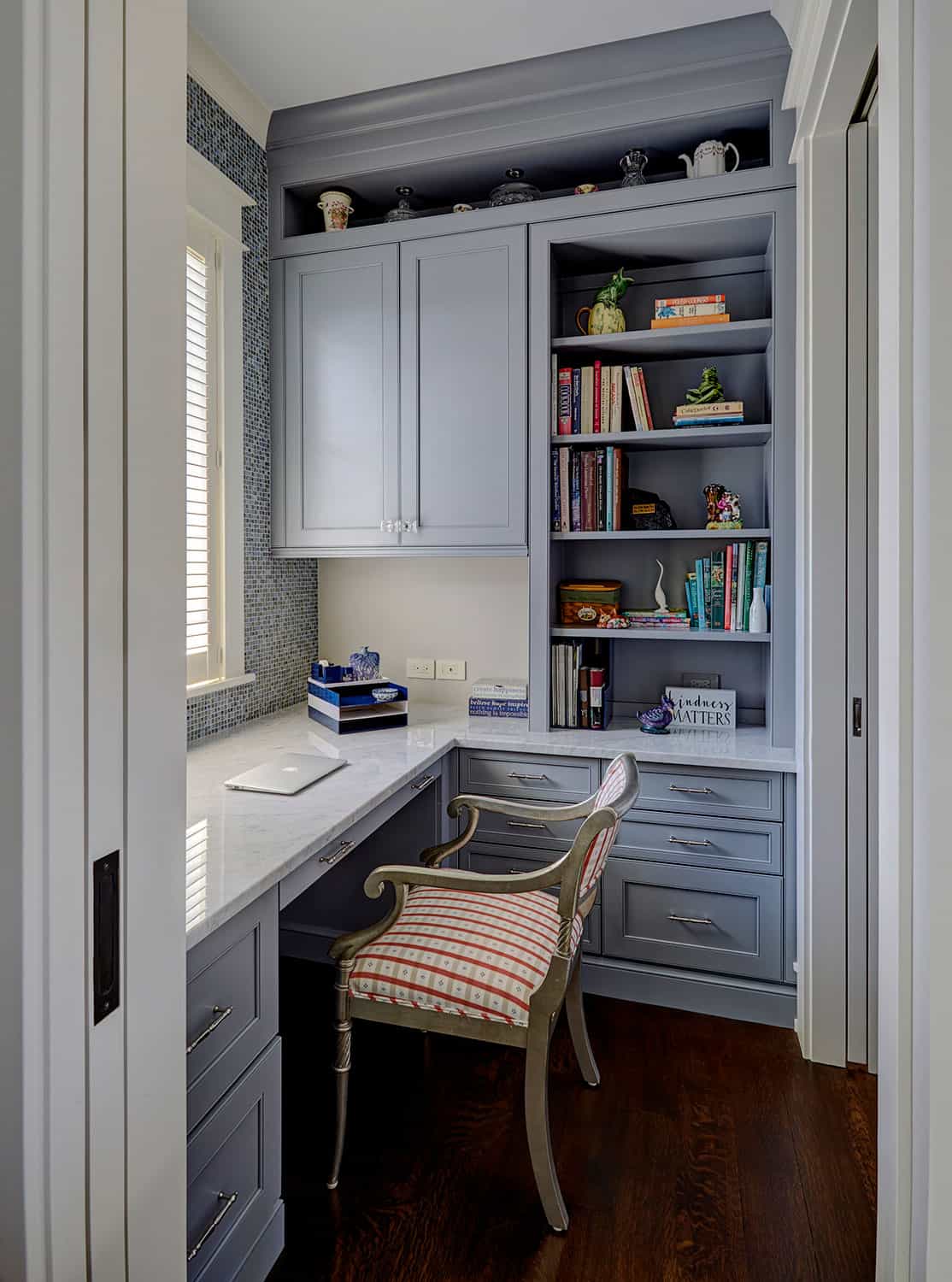 custom-gray-painted-cabinets-home-office-mundelein-il
