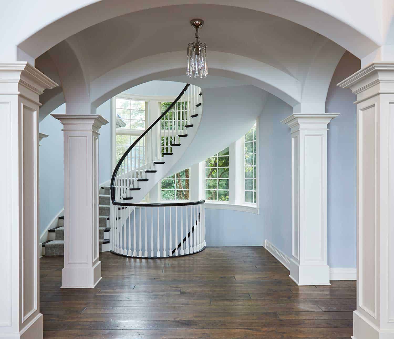 groin-vault-ceiling-spiral-staircase