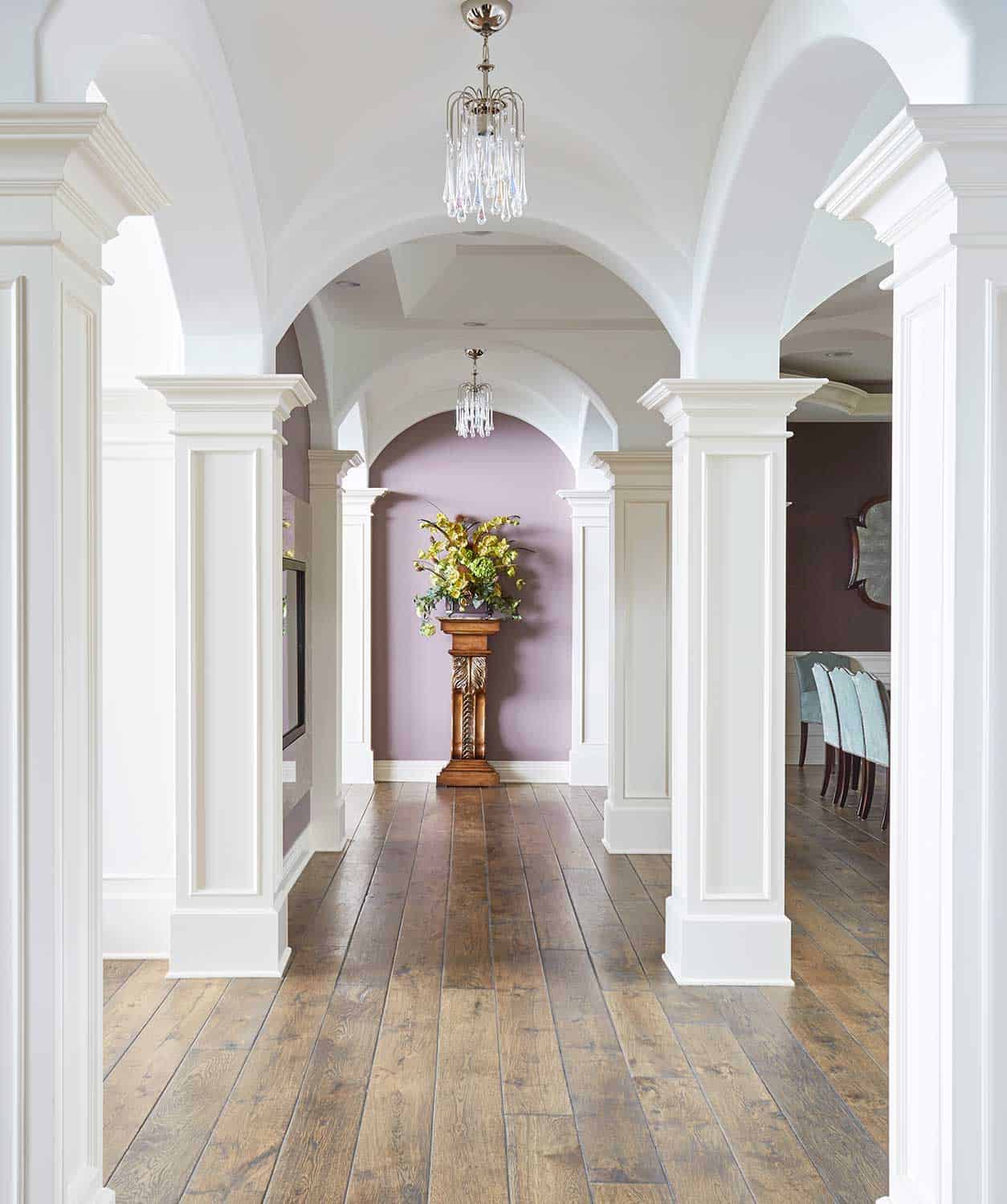 intersecting-arches-groin-vault-ceiling