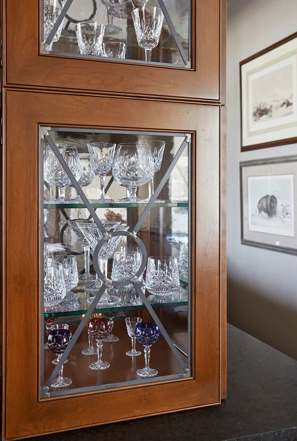 leaded-glass-circular-mullion-detail-cherry-cabinetry