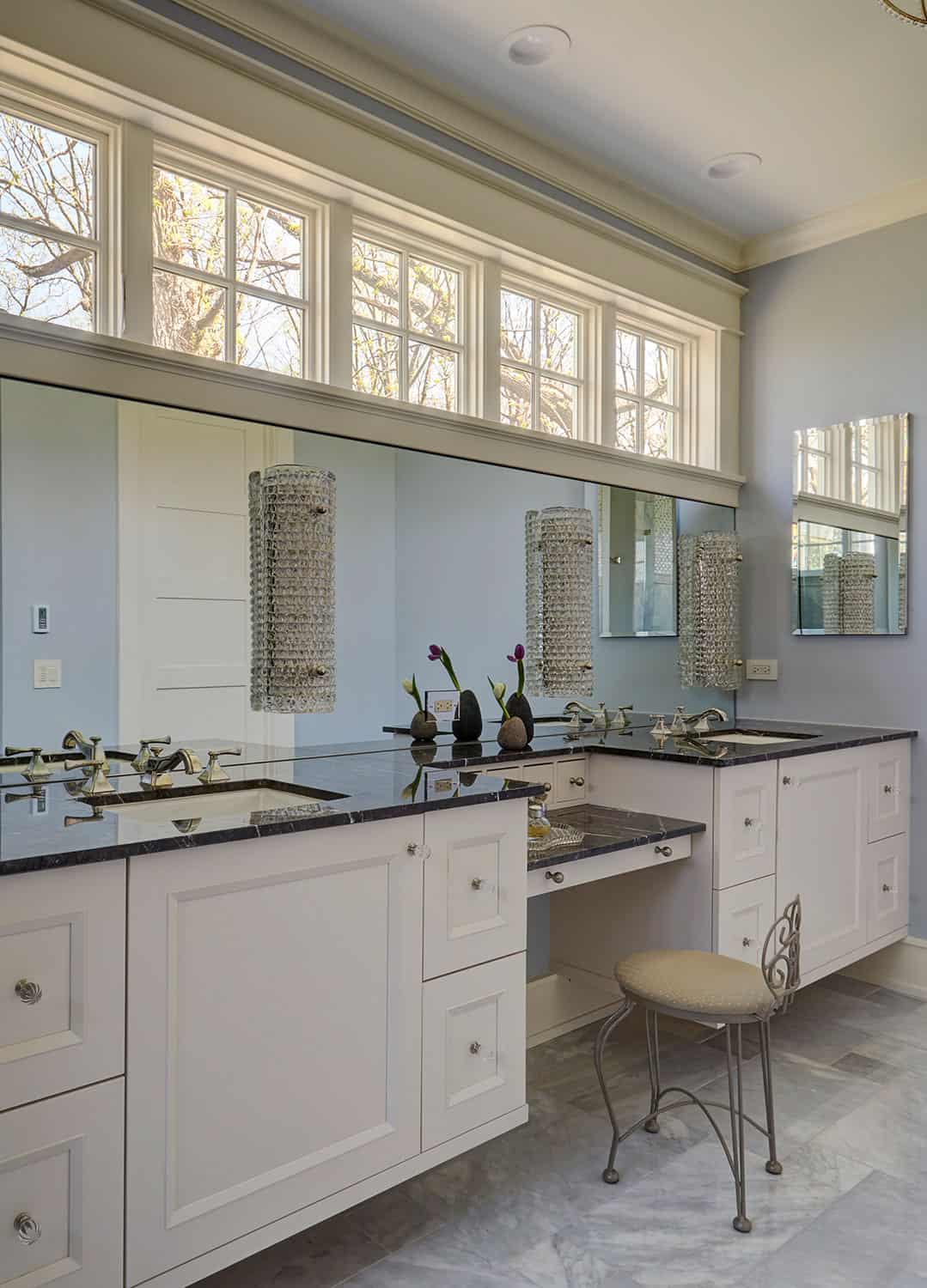 serene-master-bath-makeup-table