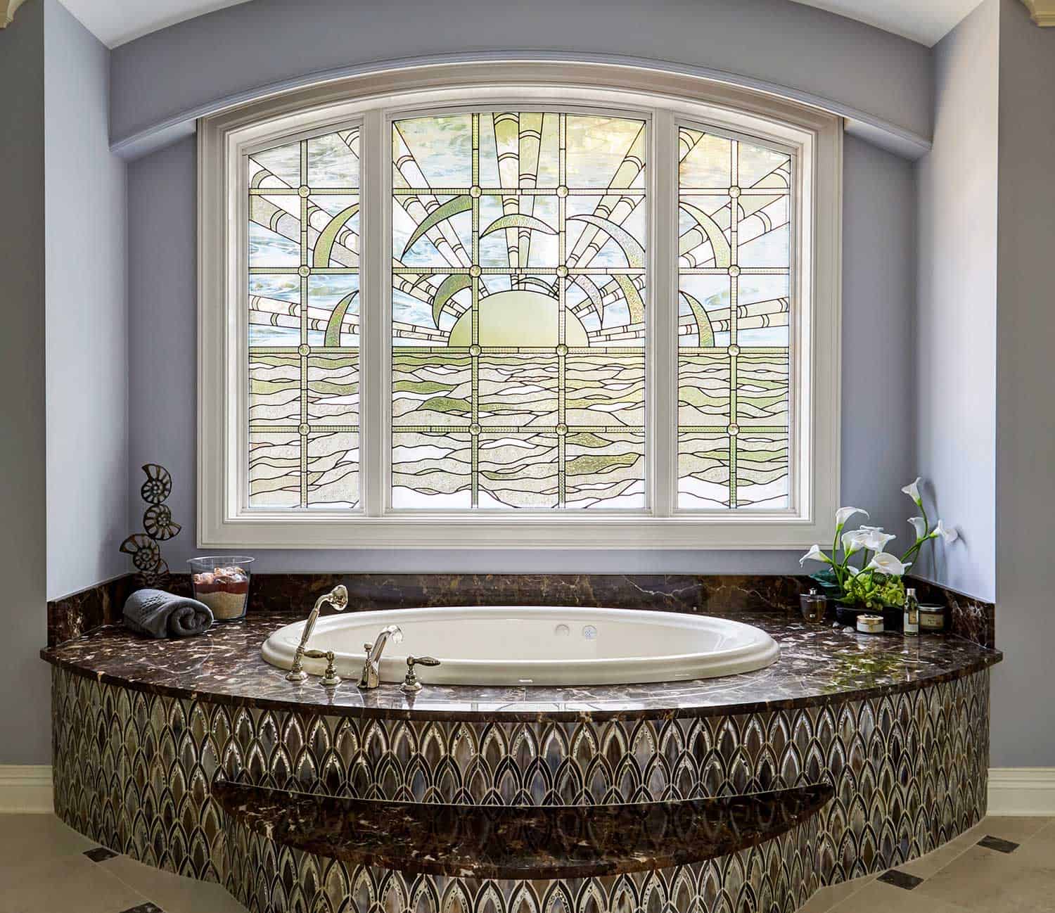 soaking-tub-with-stained-glass-window