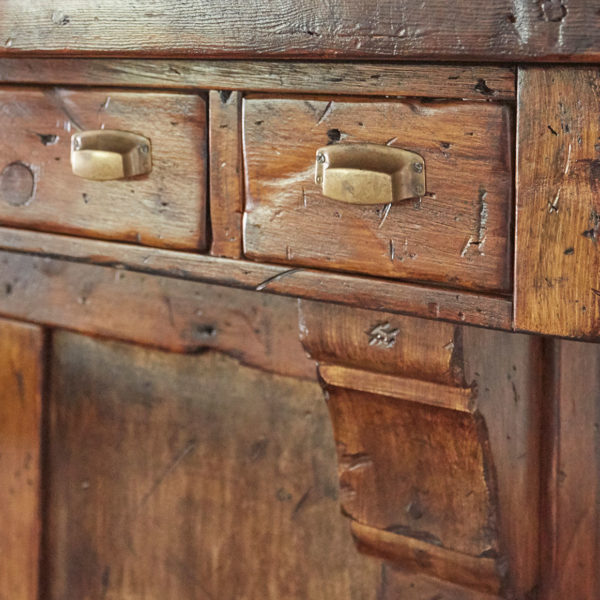 apothecary-drawers-antique-bar-chesterton-indiana