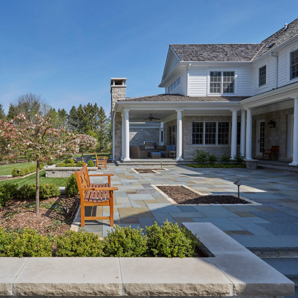 bluestone-patio-retaining-wall bluestone-patio-retaining-wall