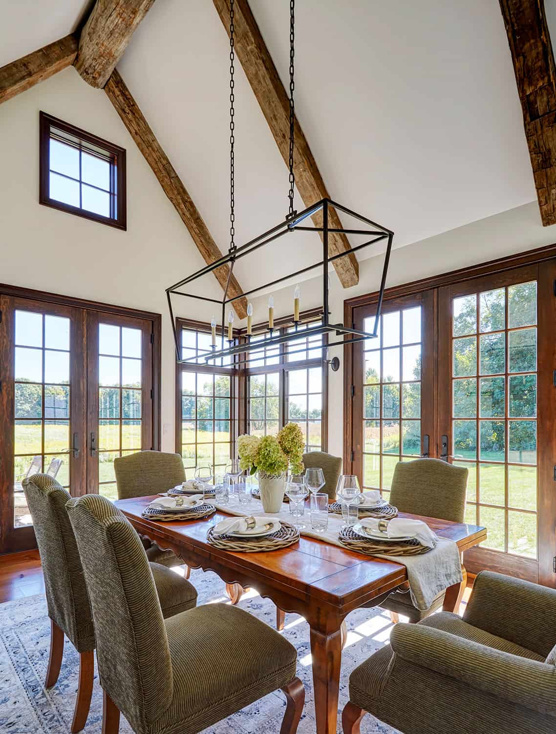 dining-room-vaulted-ceiling-hand-hewn-beams