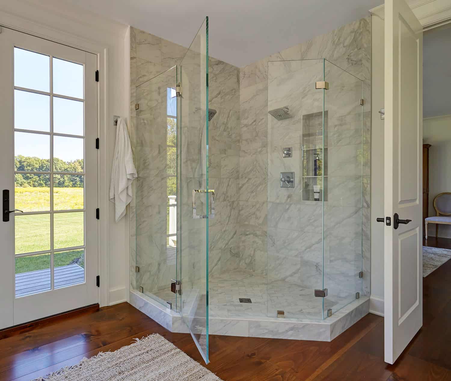 large-corner-shower-glass-hinged-door