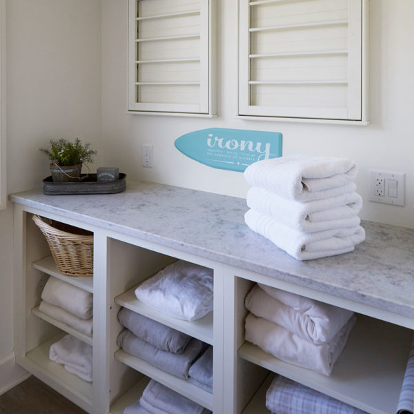 laundry-room-open-shelving