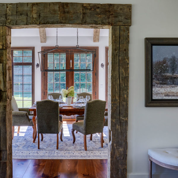 reclaimed-barn-beams-lintel-post-dining-room-entry
