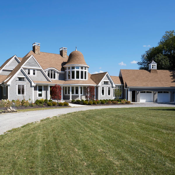 shingle-style-home-complex-rooflines