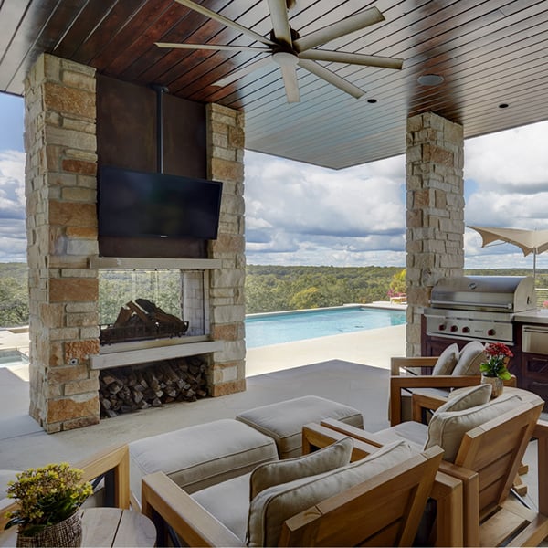 outdoor-lanai-with-fireplace