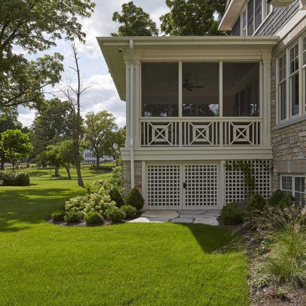screen-porch-millwork-detail millwork detail on screen porch