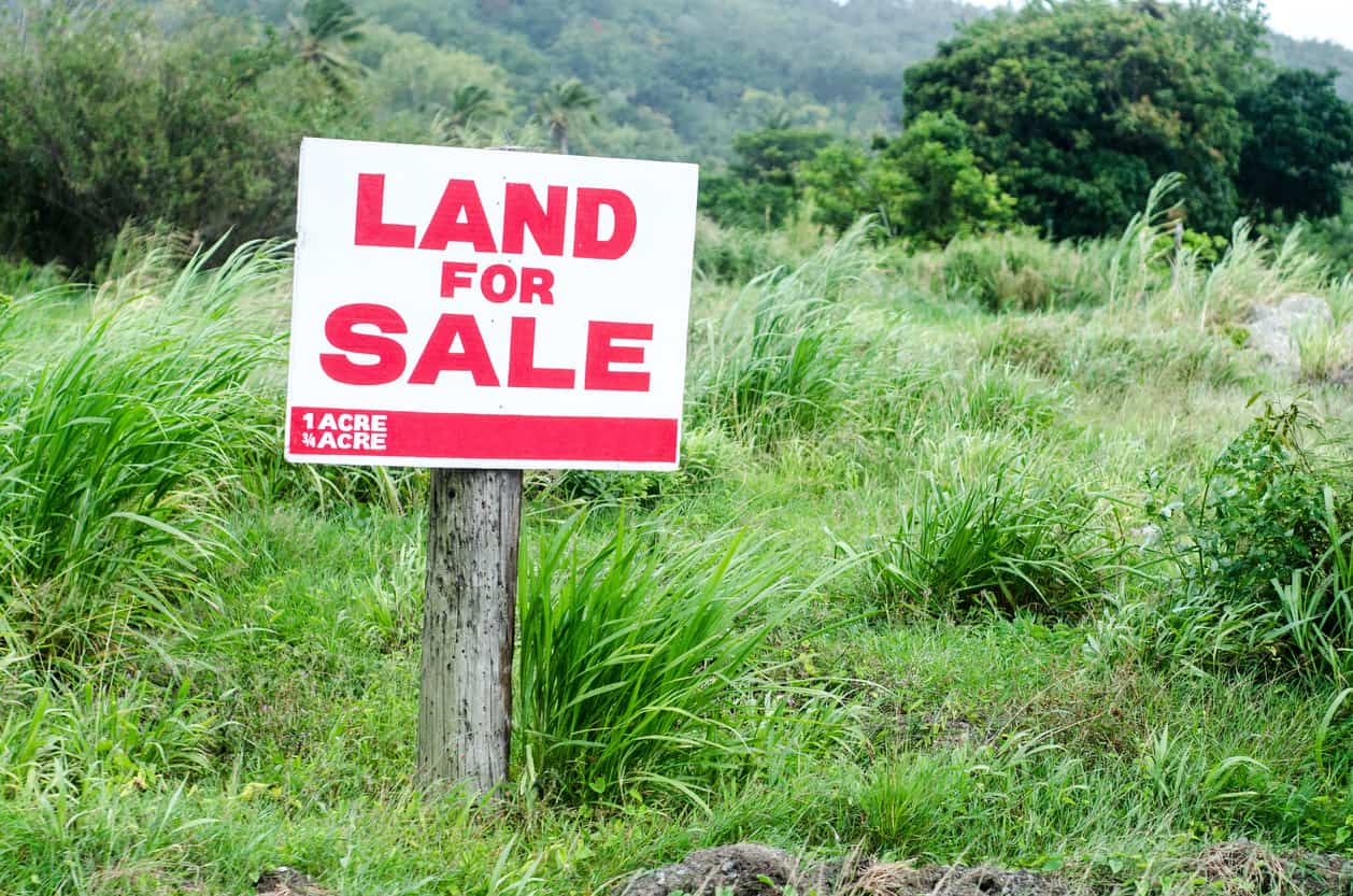 Never Buy Land Before Chosing a Builder Here Are 7 Reasons Why