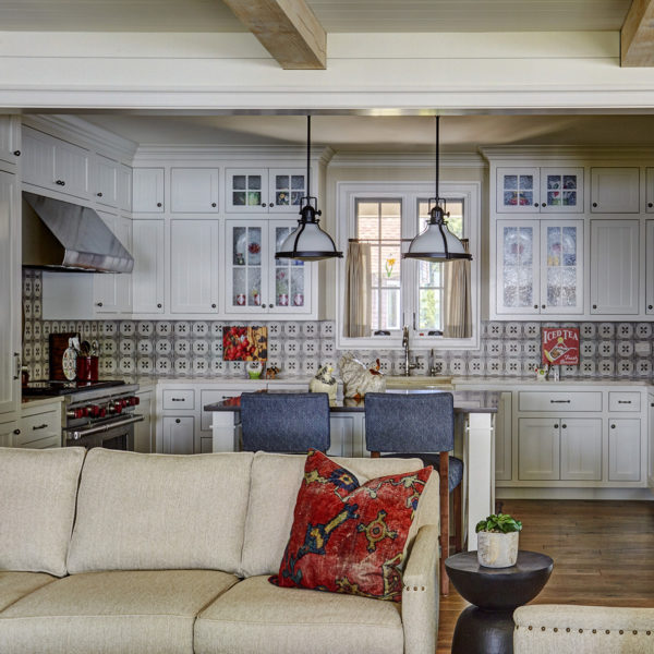 cottage kitchen with cased opening