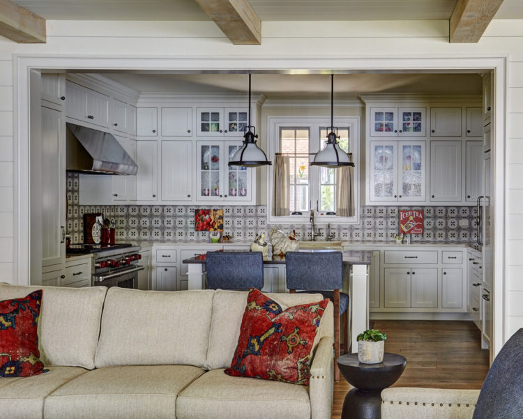 cottage kitchen with cased opening