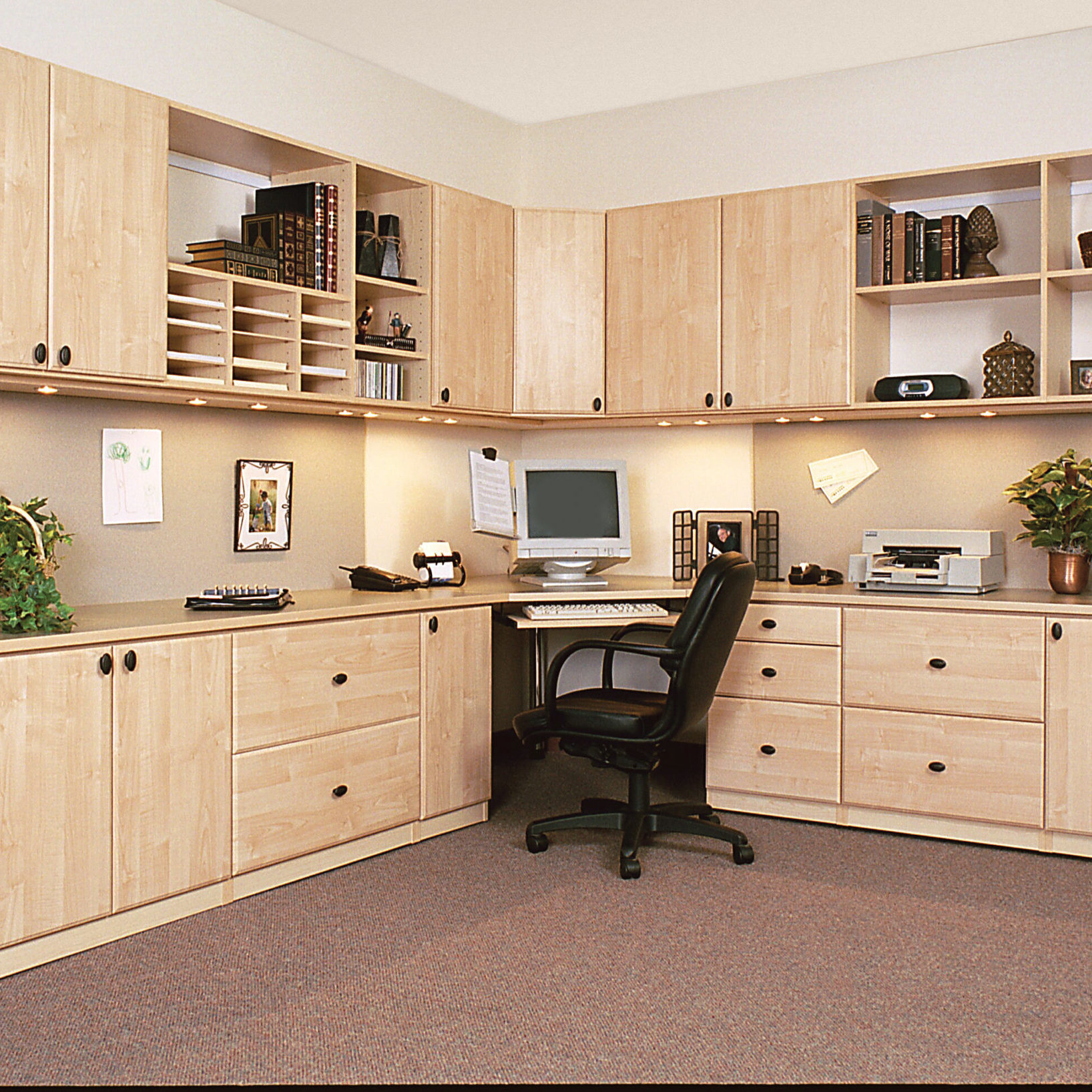 Light Office with Custom Lighting