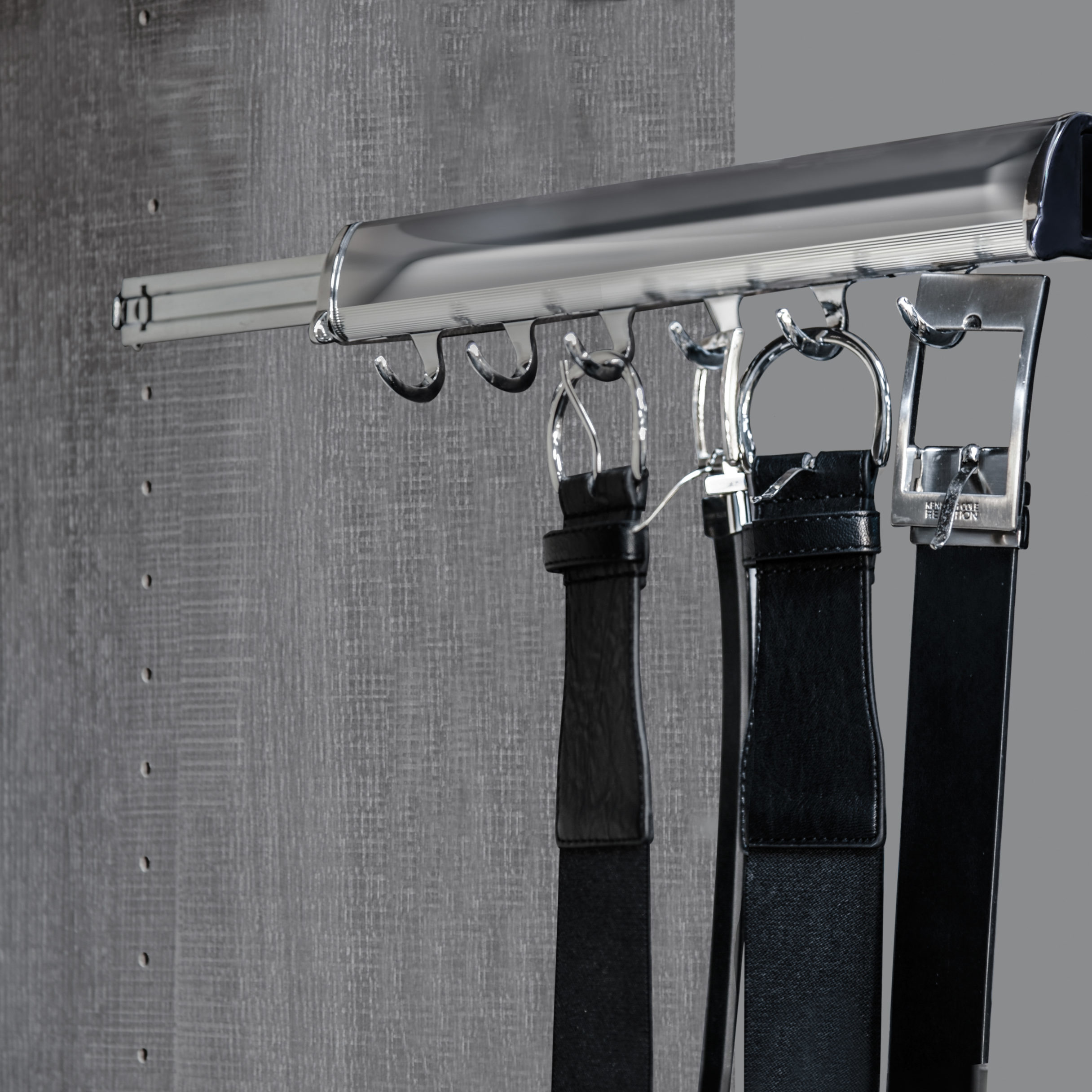 elite_belt-rack_polished-chrome_hi