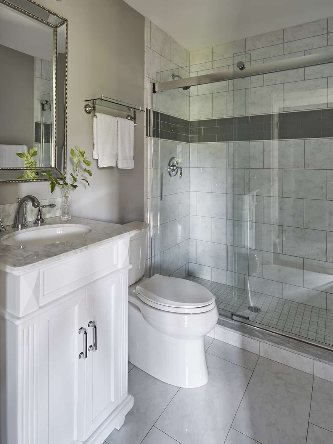 hall bath with walk-in shower