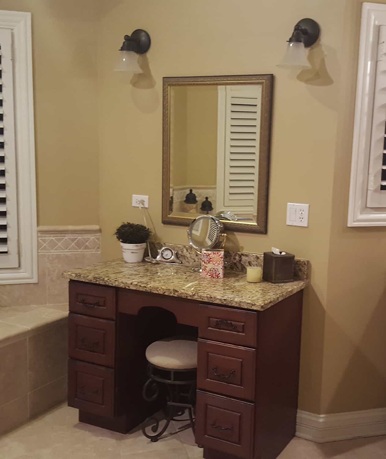 dated makeup table before master bath remodel