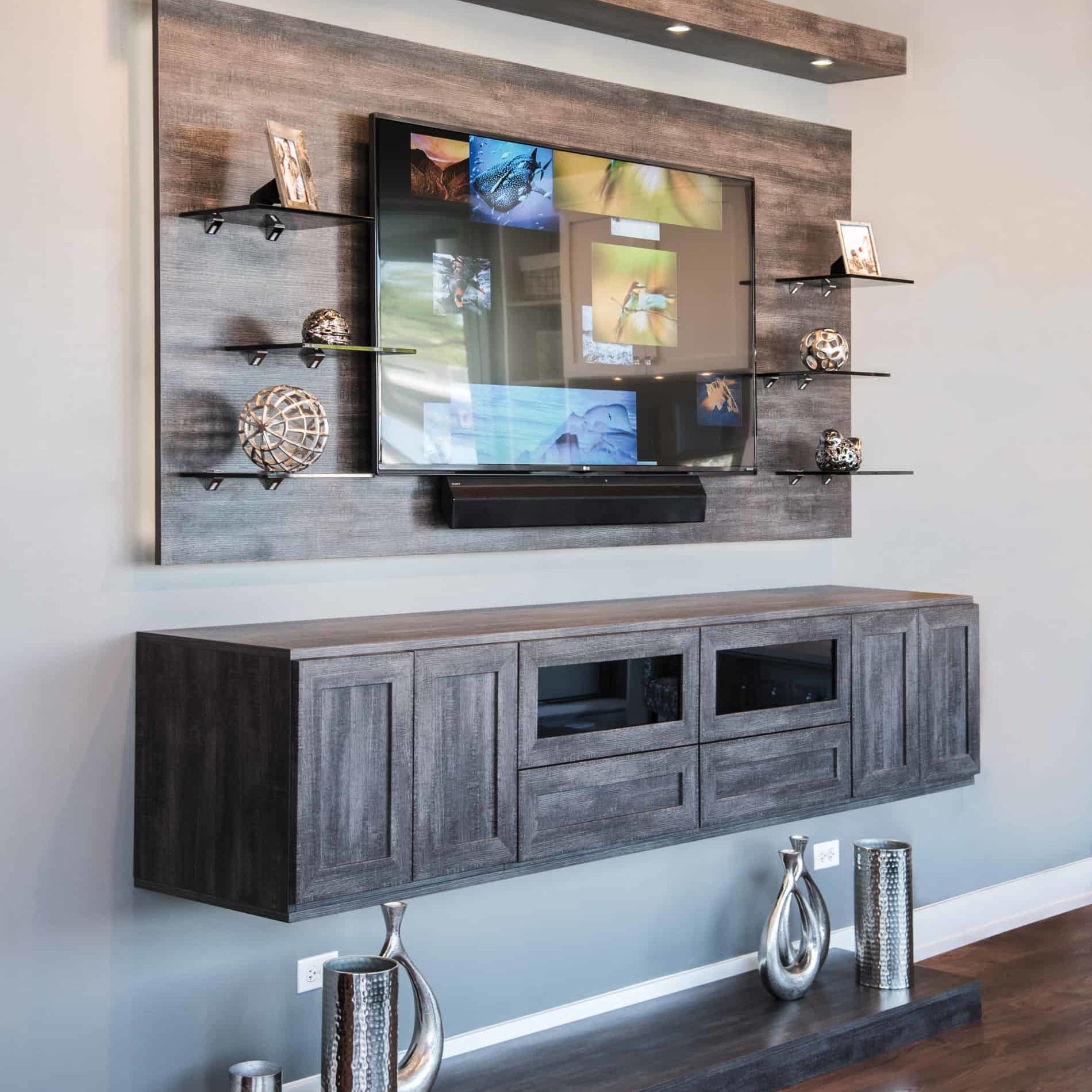 river-rock-media-center_hi