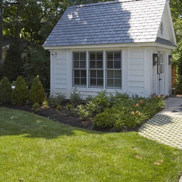 stand alone art studio