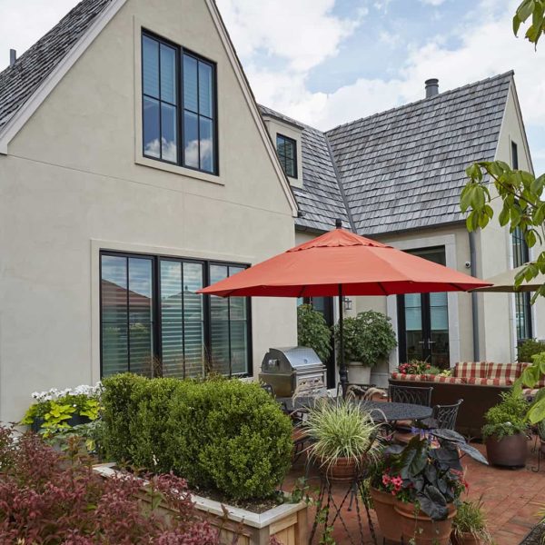 patio-seating patio seating at rear