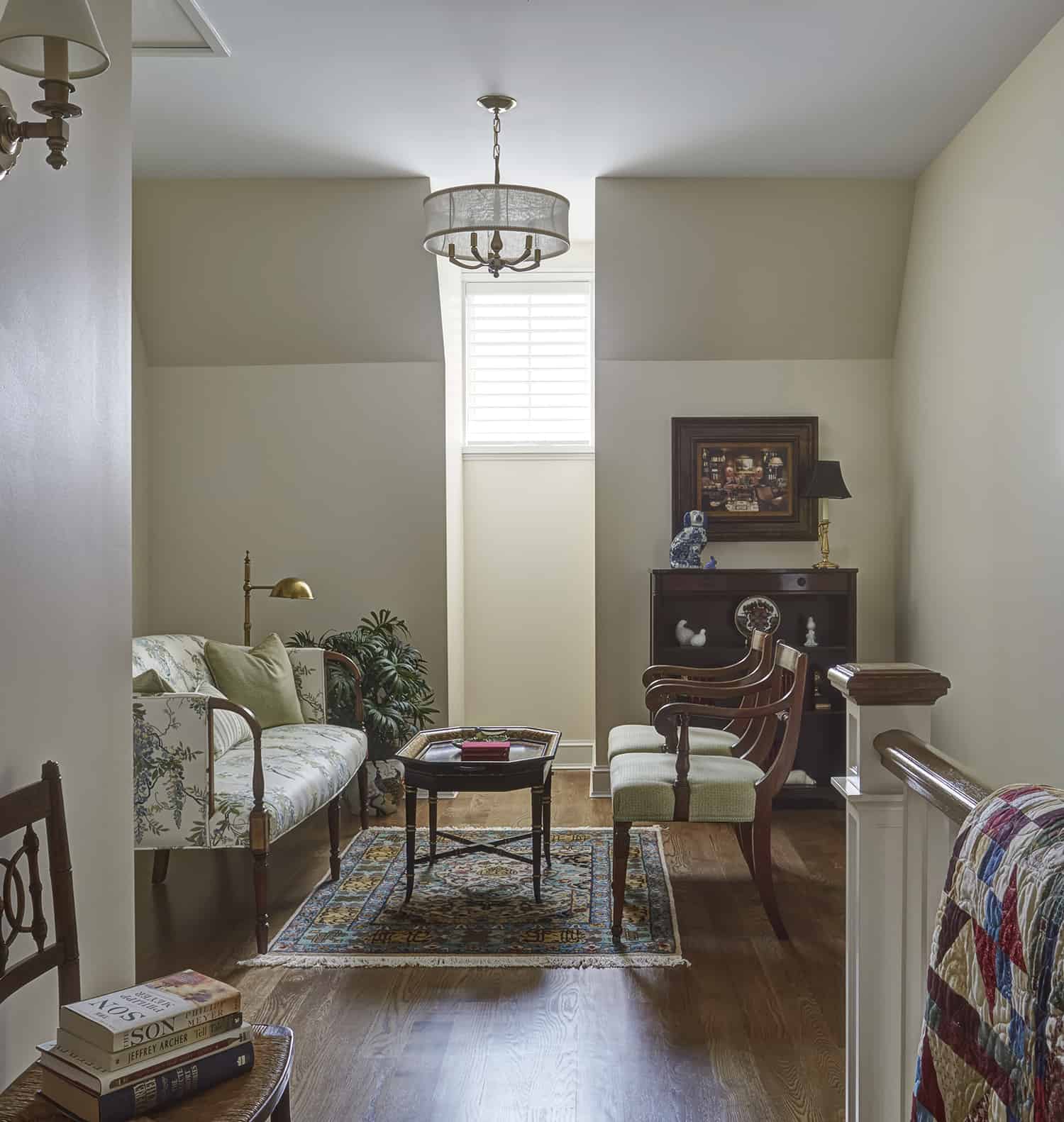 sitting room at top of stairs