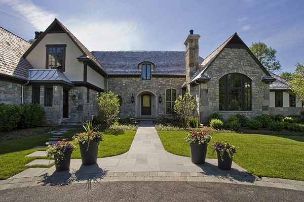 stone manor home in bannockburn il