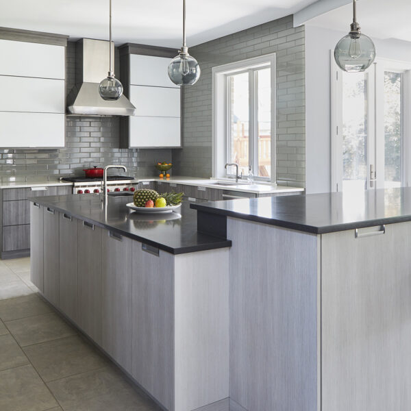 islands-at-two-different-heights island and peninsula