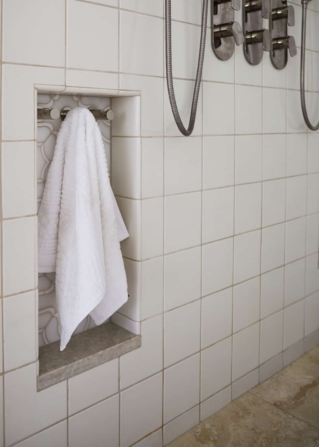 custom shower nice for washcloths