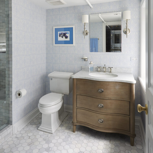 lower level full bath