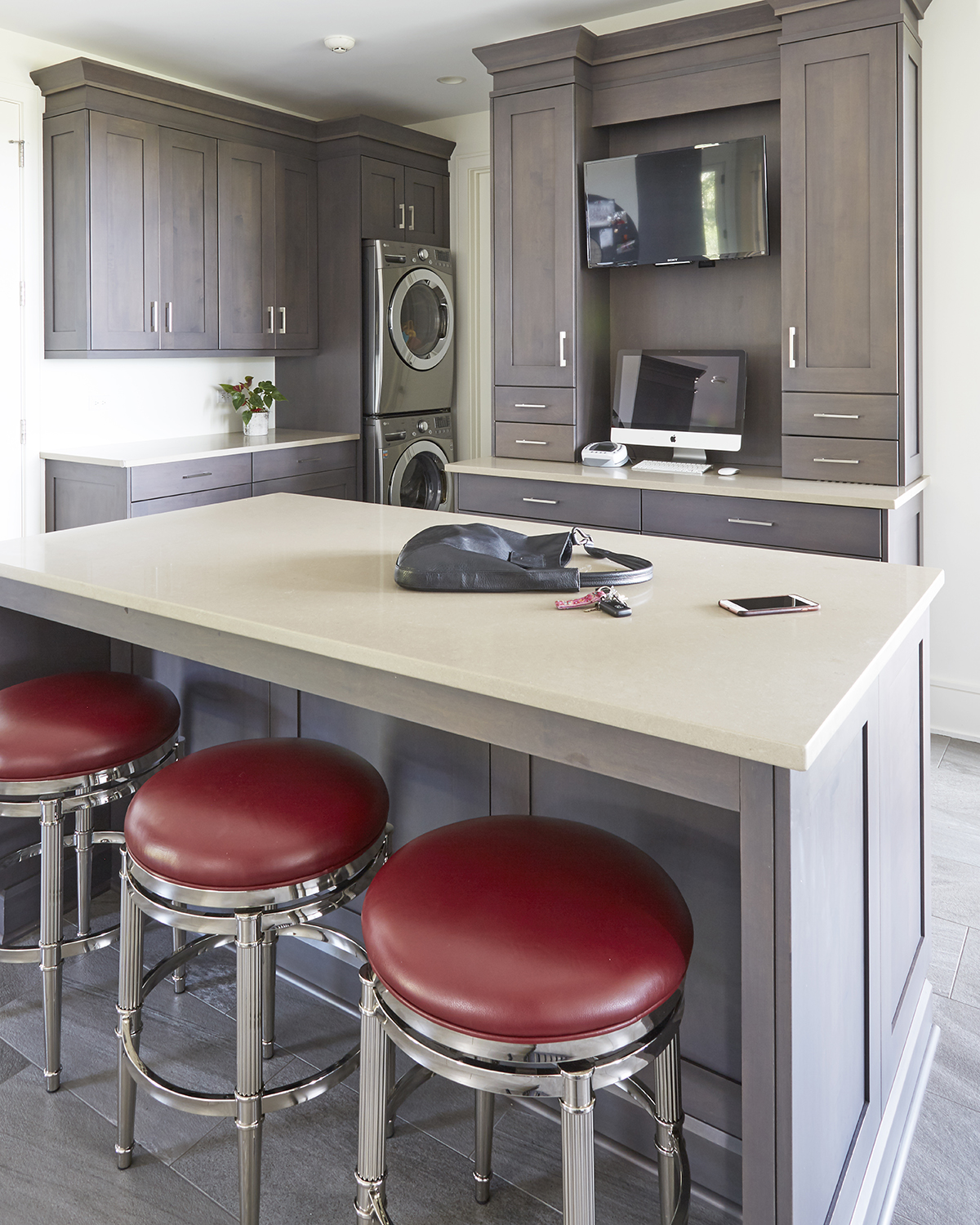 red stools in laundry room