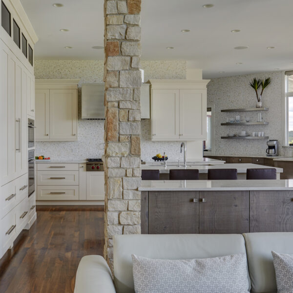 mosaic-tile-walls-kitchen stone column and mosaic tile walls