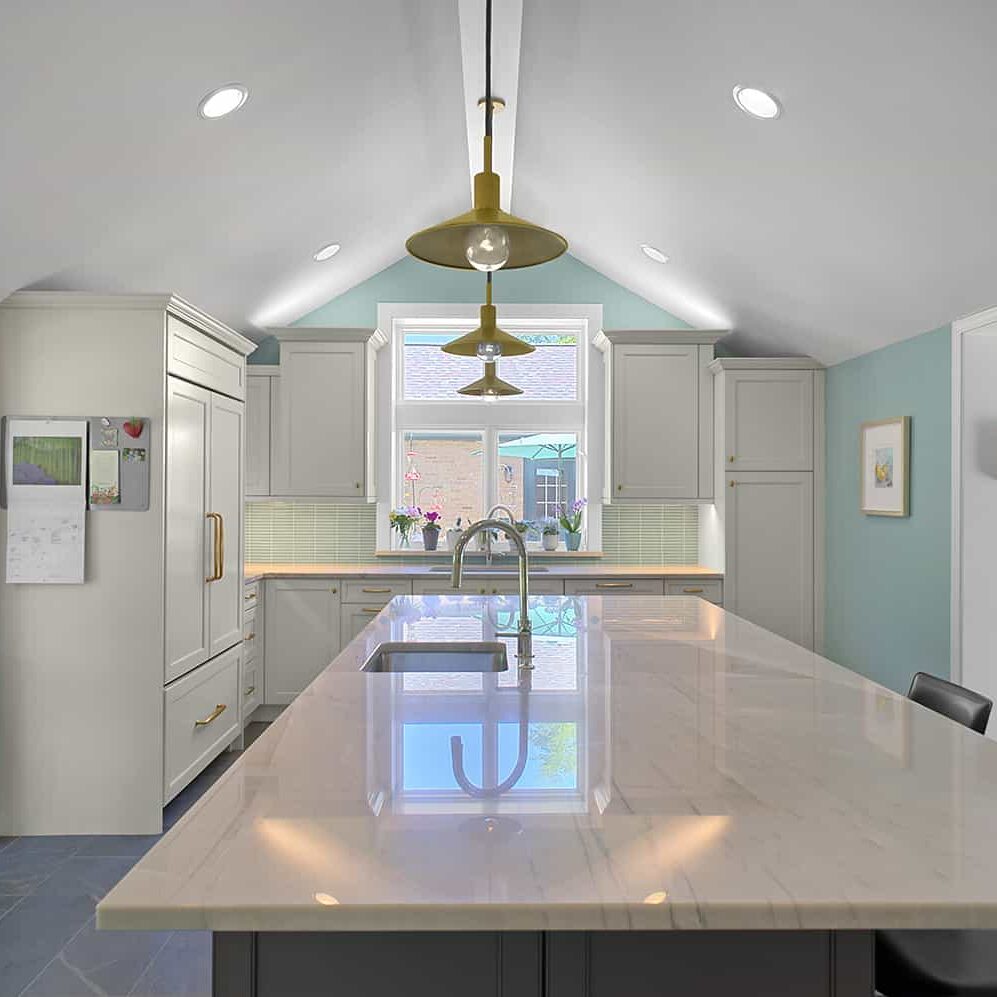 vaulted kitchen ceiling